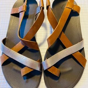 Olukai Leather Strappy Sandals, Gold Shimmer Straps